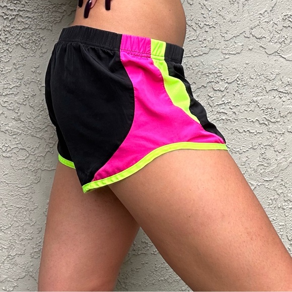 Vintage Y2k Soffe Shorts - Picture 9 of 9